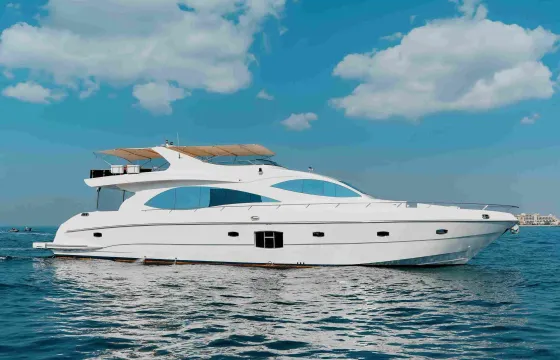 92’ Majesty Yacht for The Ultimate Dubai Experience