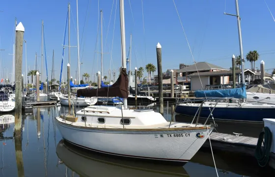 Rent our 25ft Sailboat in Kemah, Texas