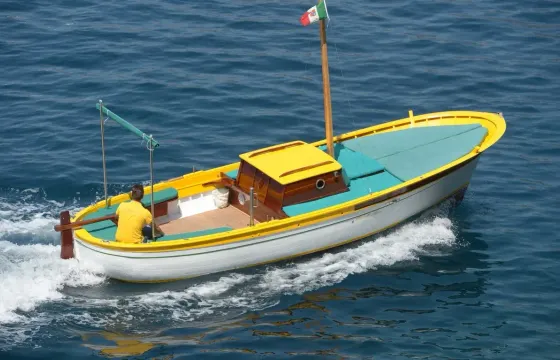Rent 27' Center Console for Amalfi Coast Sightseeing in Praiano, Campania