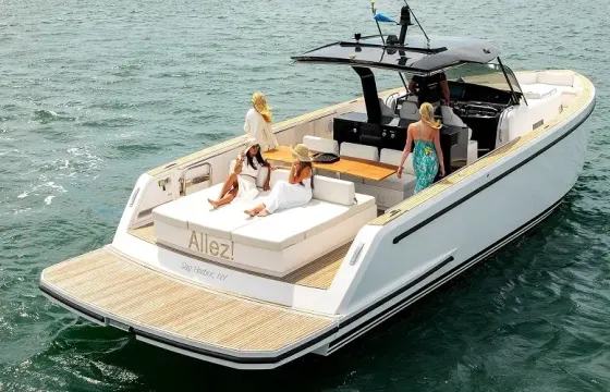 43' 2021 Pardo + Seabob Yacht Charter in Sag Harbor, New York