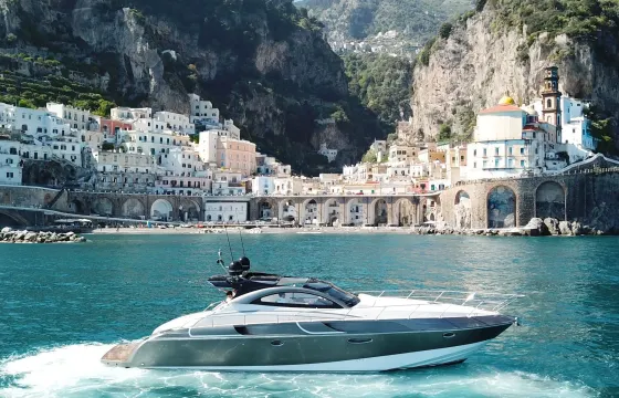 RIZZARDI 50ft Luxury Yacht in Amalfi Coast