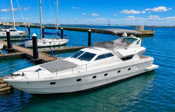 Luxurious 60ft Ferretti Yacht Fully Equipped to Enjoy the Bay of Cadiz