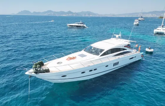 2015 Princess V70 Motor Yacht Charter In Cannes - Guests Capacity