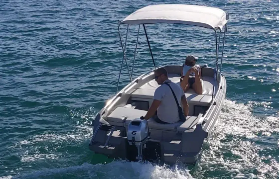 Roto 450 Day Boat in Rovinj, Croatia