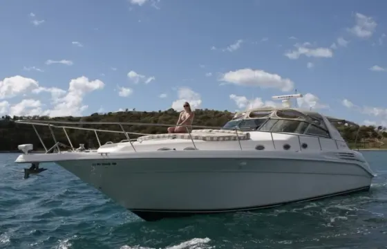 Charter Sea Ray in Charlotte Amalie