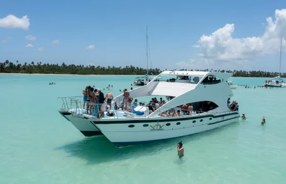 Saona Signature Experience – Private All-Inclusive Catamaran