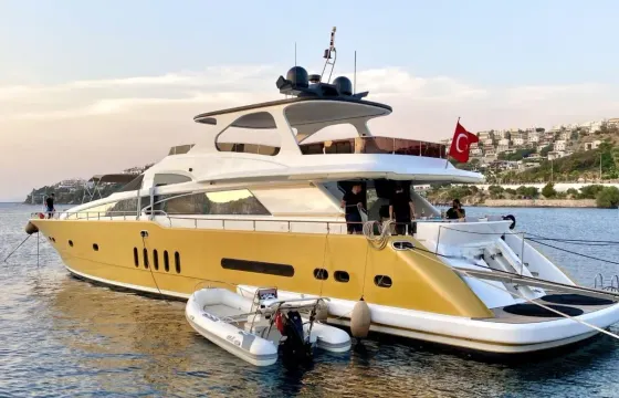 Ultra 101ft Luxury Yacht - Bodrum Coastal Cruises & Overnight Stays