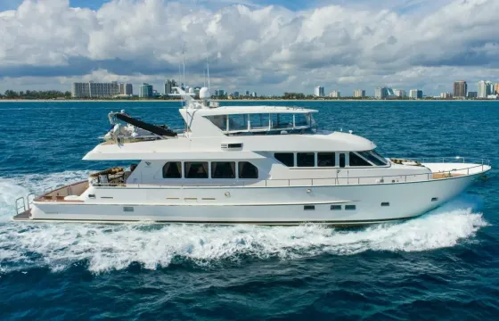 Let the 92ft Paragon yacht help you explore the Texas Gulf Coast