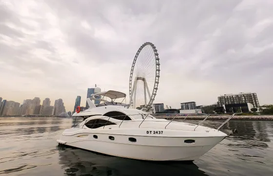 New 2025R Luxury Majesty 50 Ft Yacht Up to 15 Guests Capacity