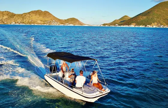 Seminole 550 Boat for rent with or without captain