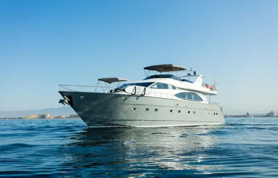85' Azimut Hot Tub Ultimate Luxury Yacht Experience in Puerto Vallarta