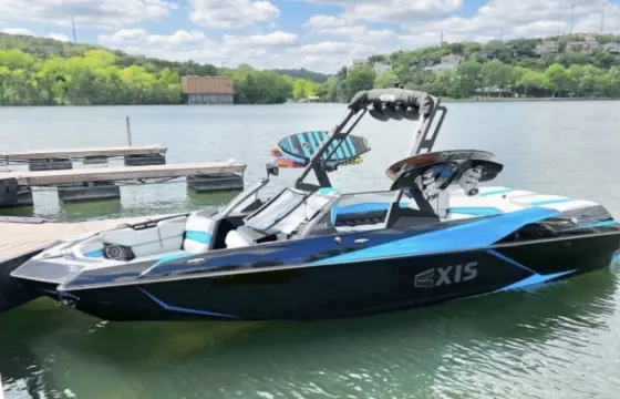 #1 Wakesurf Boat on Lake Austin. BYOB. Captained