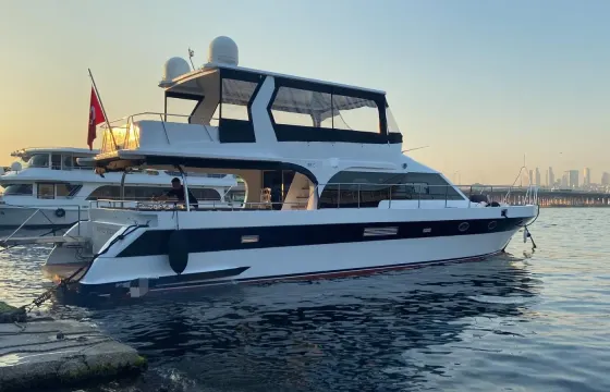 62' Luxury Yacht for special occasions and tours in İstanbul