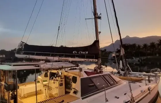 Hughs 43 Sailing Catamaran up to 18 guests in day charter