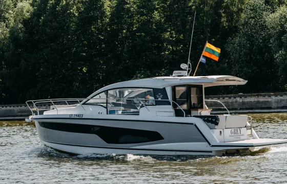 Daily charter with new Sealine C335 GREY in Klaipeda,  Baltic, Lithuania