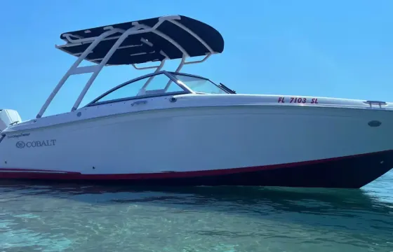 Cobalt SC25 25ft Boat
