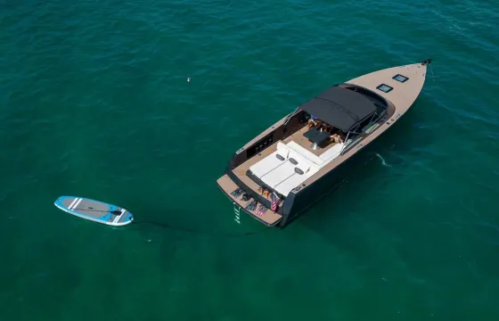 Vandutch 40Ft 10 people - 3 hour minimum booking