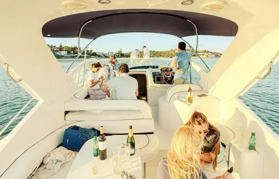 Beautiful Fairline 38 Targa Yacht In Lisbon