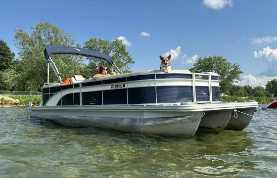 Party Bennington Chartered Boat Rental