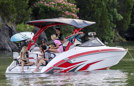 Yamaha 242x Jet-Boat With Captain in St. Petersburg