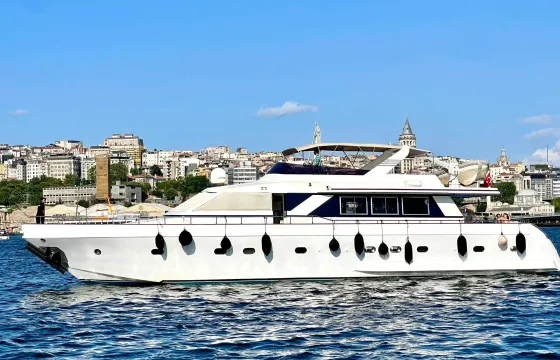 FALCON 80 LUXURY YACHT İSTANBUL'S SPECIAL SUNSET BOSPHORUS TOUR