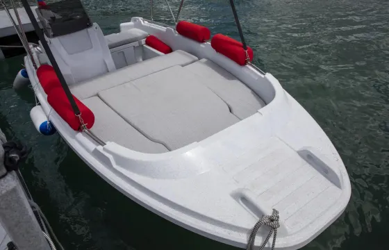 Roto 450s Boat for rent in Island Rab