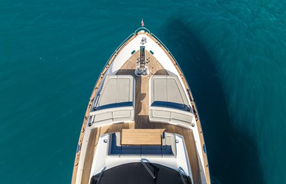 96ft Sunseeker — Miami’s Ultimate Luxury Yacht Experience