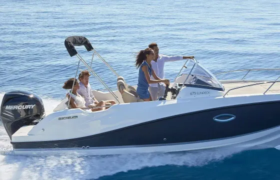 Quicksilver Activ 675 Sundeck New- 2026