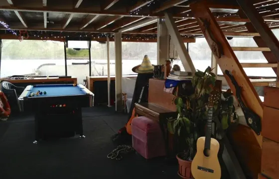 Houseboat Cruises in Paihia, NZ