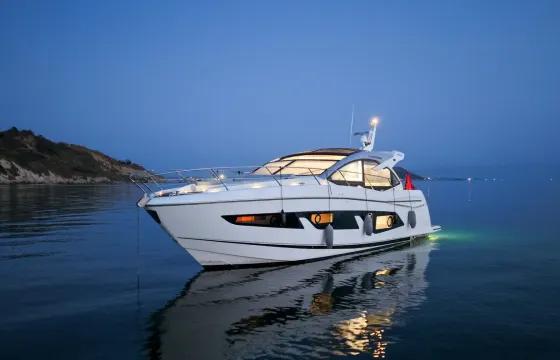 Luxury Yacht Charter - Sunseeker Predator 50 in Tivat | Premium Experience