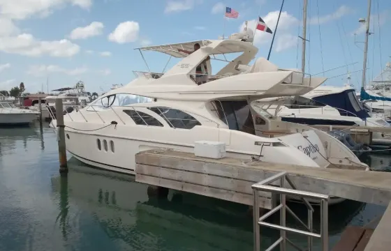 55' Motor Yacht Charter in Casa de Campo, Dominican Republic