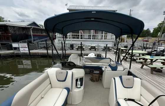 2 New Tri-toon Boats “Captain & Fuel included”  Nashville Area Old Hickory Lake