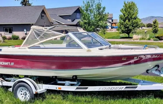 16ft StarCraft Bowrider with 300 hp MerCruiser engine