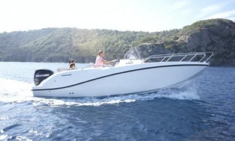 22' Motor Yacht Croatian Charter in Trogir, Croatia