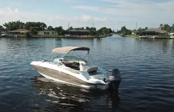 South Wind 27ft 300hp
