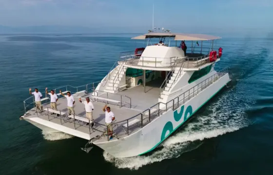 Leopard 90 ft Catamaran, customized for the best Big Group Events and Tours !