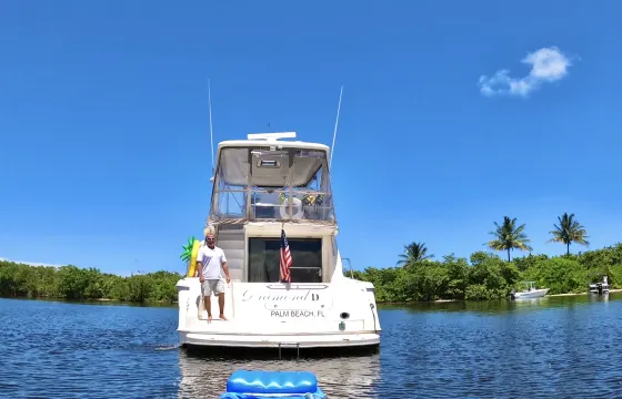 🔥20% off June -52 Sea Ray Yacht : Luxury with "CAPTAIN + STEWARDESS " 🔥