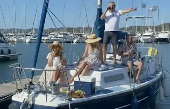 Sangria Social & Moët Private Sailing – Lisbon