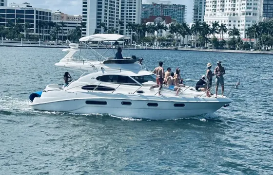42ft Sea Line F37 Flybridge Yacht