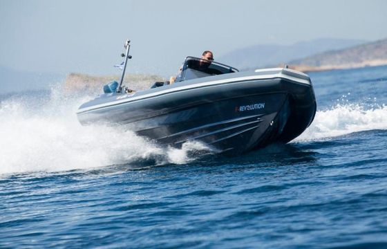 29' Fost Revolution Rigid Inflatable Boat READY TO WELCOME YOU AND TRAVEL YOU TO ATHENS RIVIERA  DEPARTURE DAILY FROM LAGONISI , VARKIZA, AND GLYFADA.  PRICE IS WITHOUT FUEL