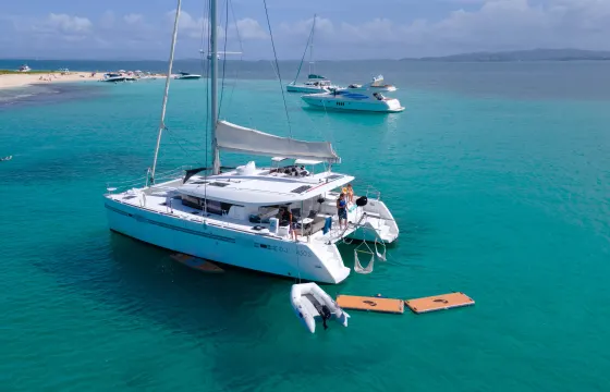 Catamaran 45 Yacht Experience to Icacos or Palomino