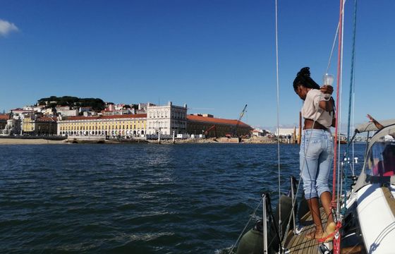 Sailing Charter On Cruising Monohull In Lisbon, Portugal