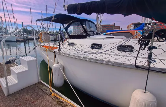 Charter Sailboat Cruiser Motorsail Yacht, in Stamford, Connecticut