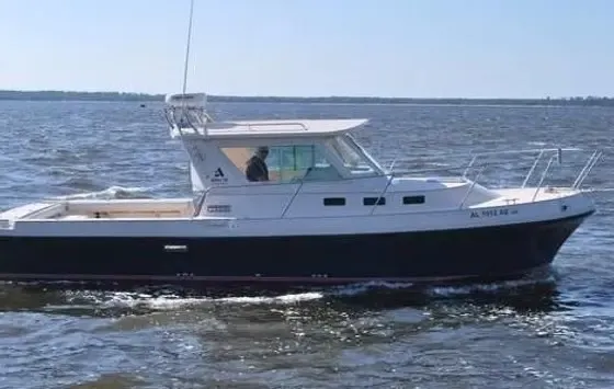 Hudson River Tours: West Point, Statue of Liberty, Sleepy Hollow Lighthouse.