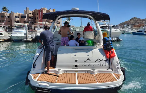 37ft Sea Ray Sundancer Yacht for Charter  in Cabo San Lucas, Baja California Sur