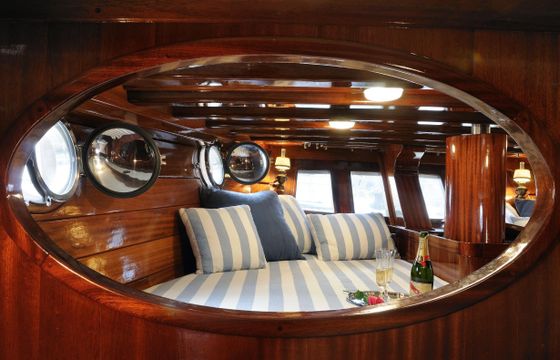 Amazing Sailing Experience in Lefkada Island - Sail to Ionian sea !