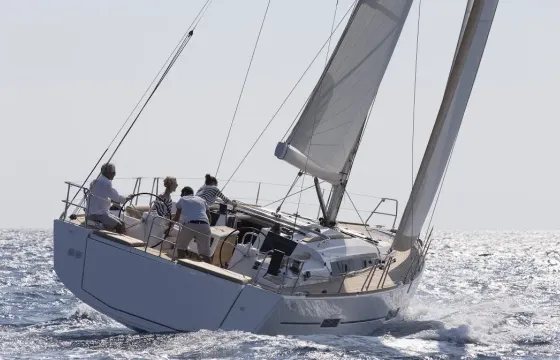 Charter 46' Dufour  Cruising Monohull for 8 to 10 pax in Palma, Mallorca