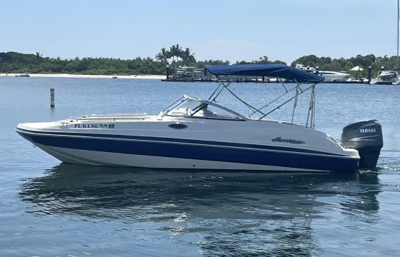 23' Hurricane Deck Boat for up to 12 people – Rent in Riviera Beach, FL