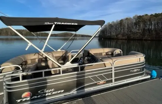 2023 SunTracker 20 ft. Party Barge Pontoon in Cumming, Georgia