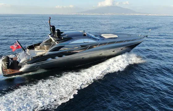 Luxury Sunseeker Yacht: An Unforgettable Full-Day Voyage to Capri!